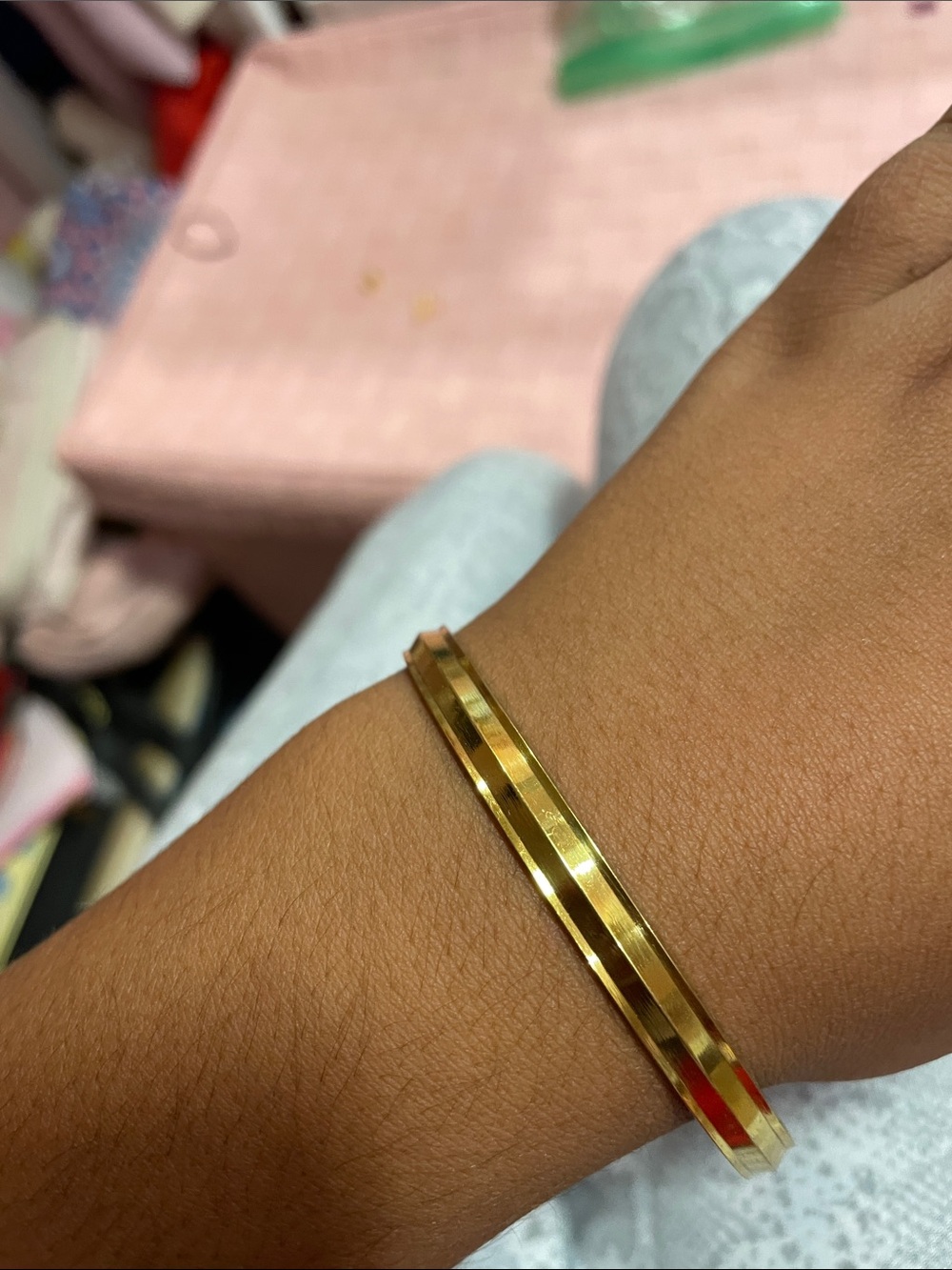 Gold Women's Stackable Bangle Bracelet